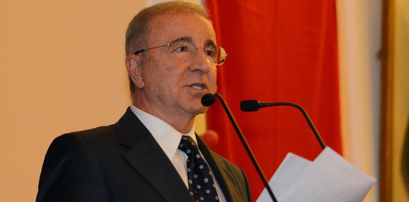 Aysal: Alper için açık artırmaya girmeyeceğiz