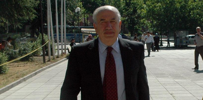 Eski YÖK Başkanı intihara kalkıştı