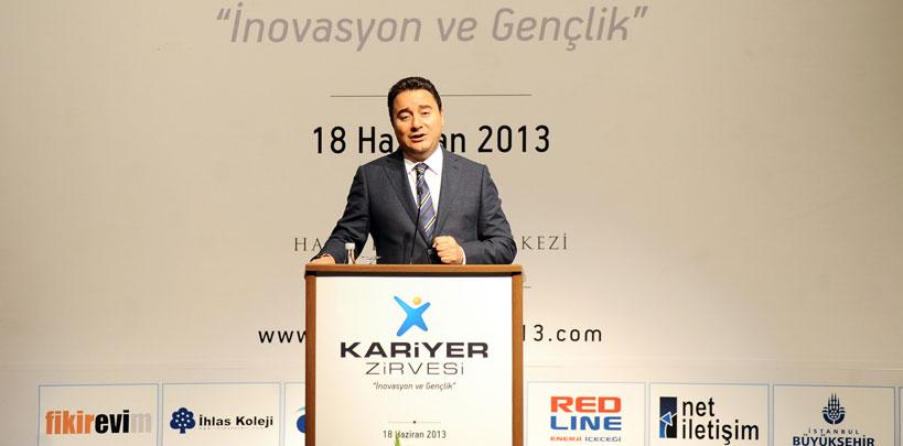 Babacan eğitimin altını çizdi