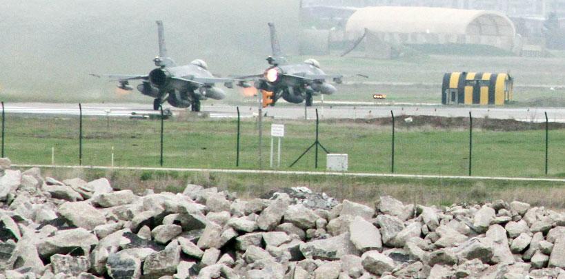F-16'lar keşif uçuşu yaptı