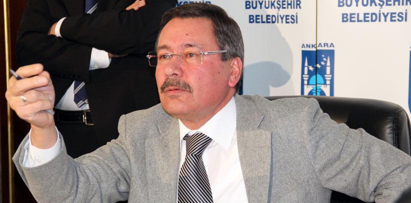 Gökçek: Yarın herkes Twitter başında olsun