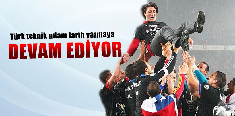 Murat Yakın, tarih yazmaya devam ediyor